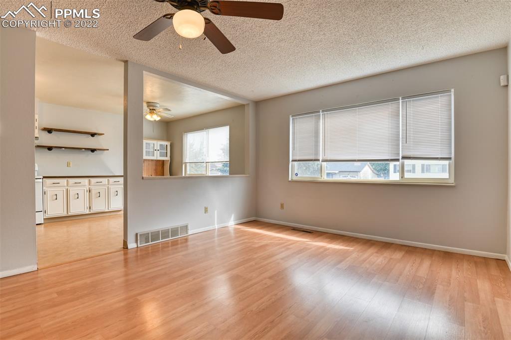 Listing 5046878, Image 10 of 50