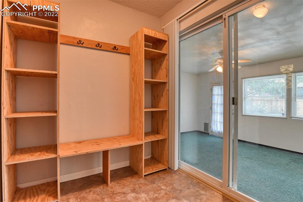 Listing 5046878, Image 5 of 50