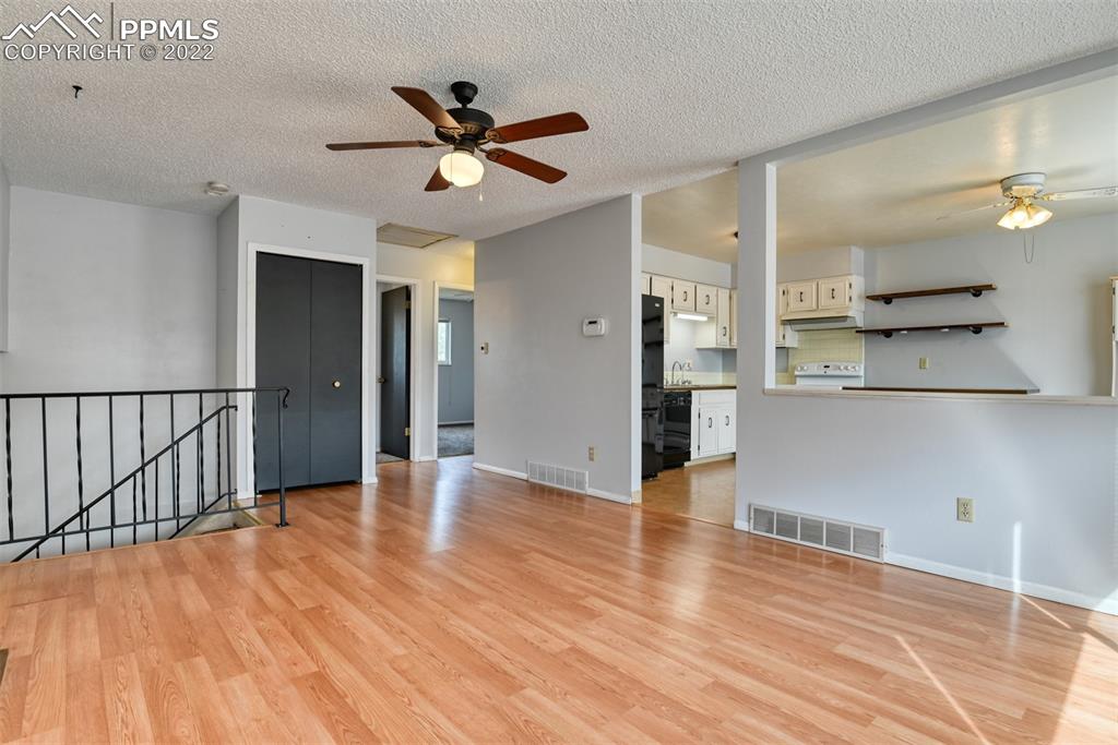Listing 5046878, Image 9 of 50