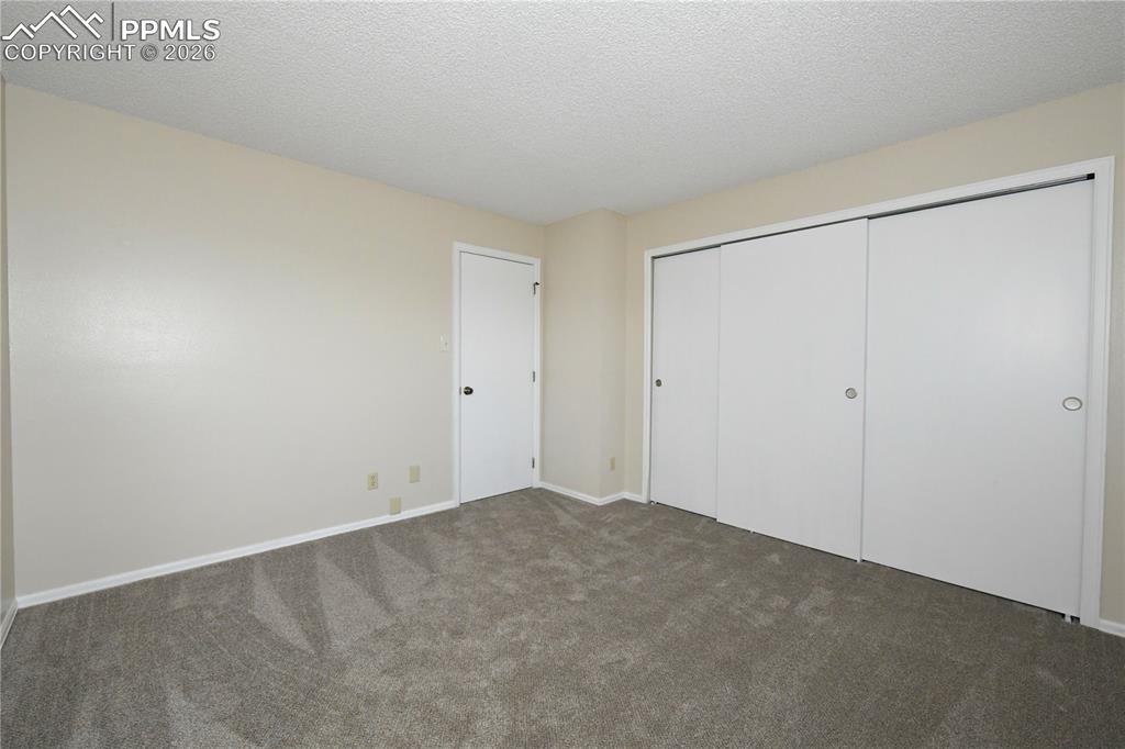 Image 15 of 29: Bedroom