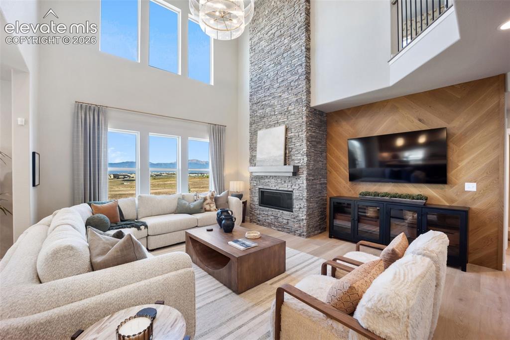 Image 9 of 36: Living Room