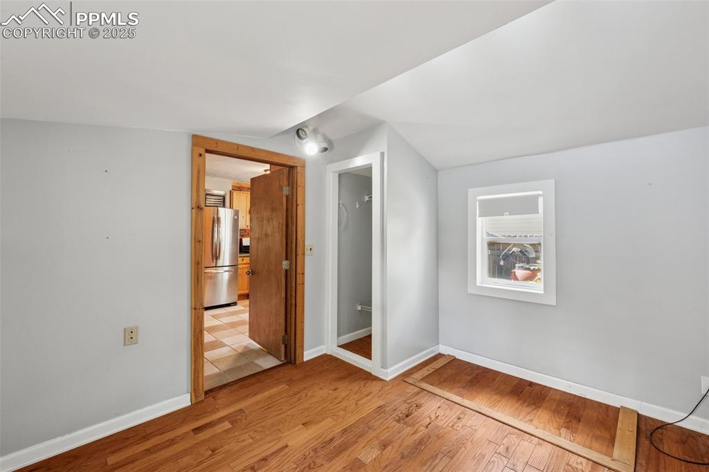 Image 19 of 28: Bonus Room