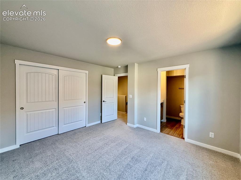 Image 10 of 19: Bedroom