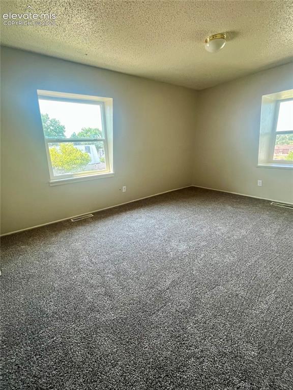 Image 5 of 27: one of 2 upstairs bedrooms