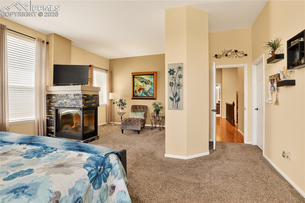 Image 16 of 40: Bedroom