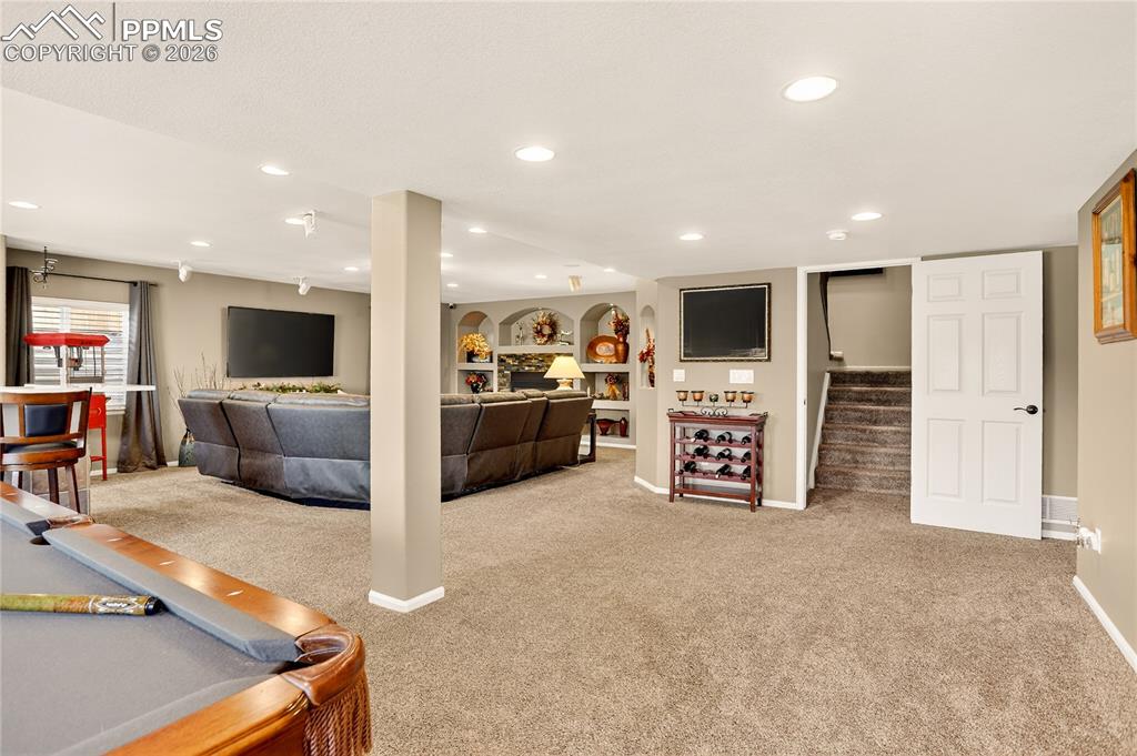 Image 26 of 40: Game Room