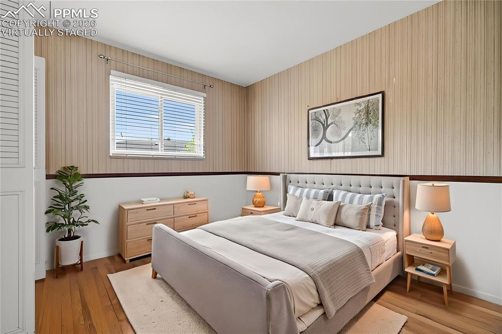 Image 11 of 33: Virtually Staged