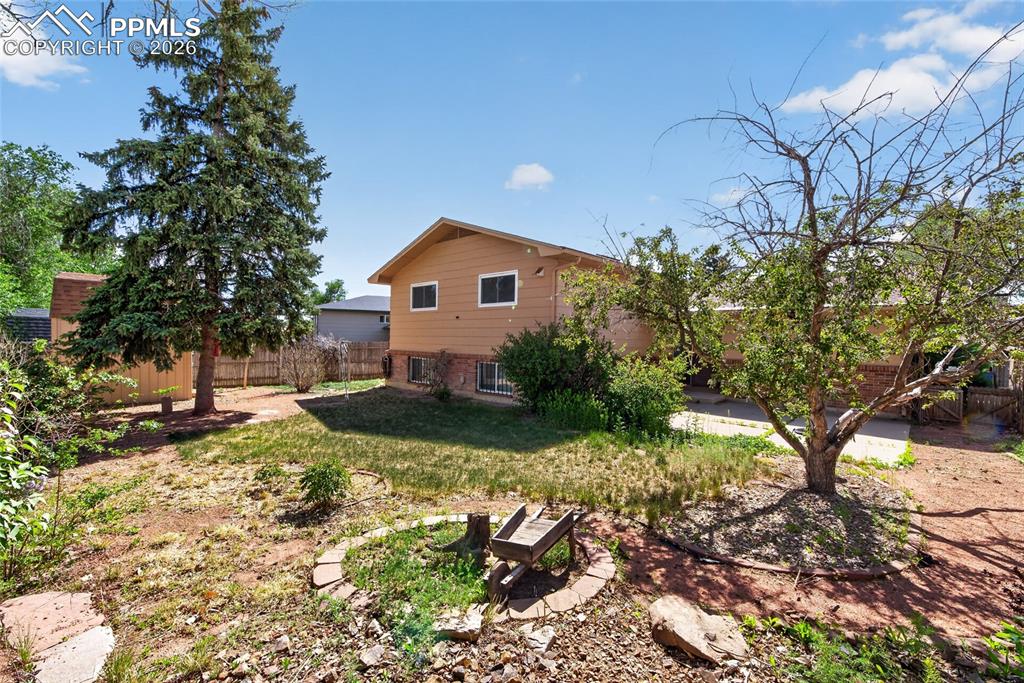 Image 21 of 33: Other