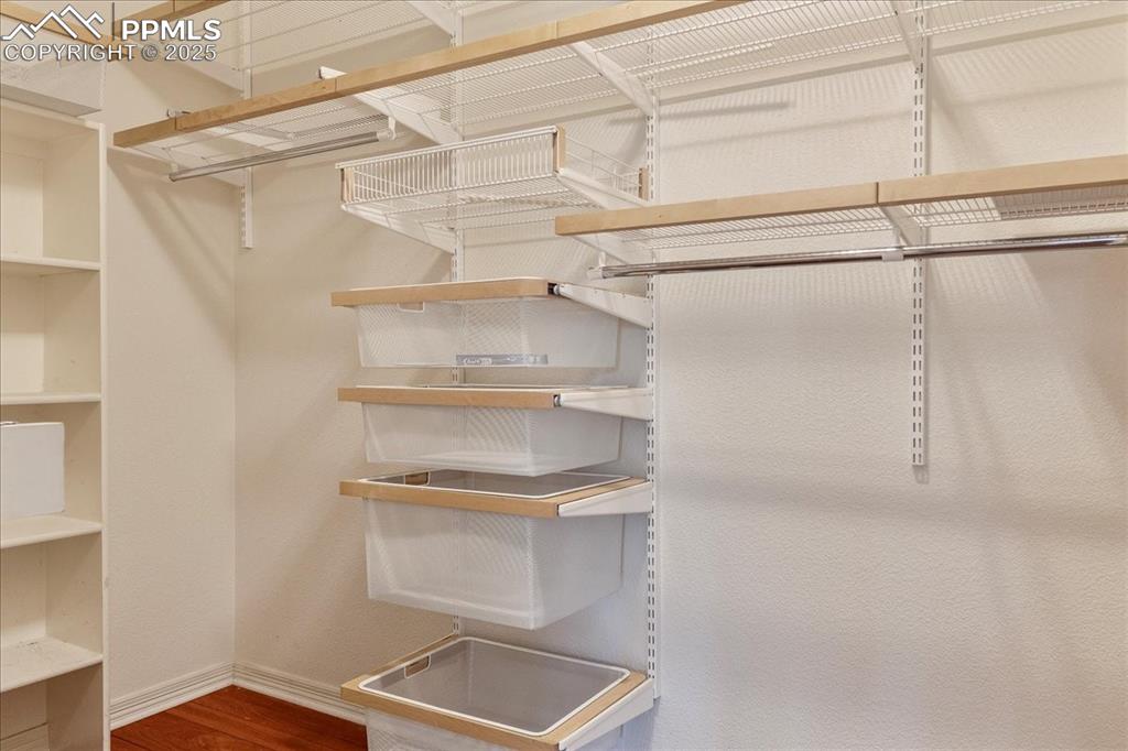 Image 20 of 46: Closet