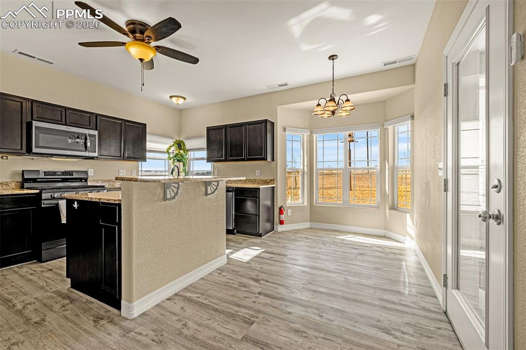 Image 8 of 38: Kitchen