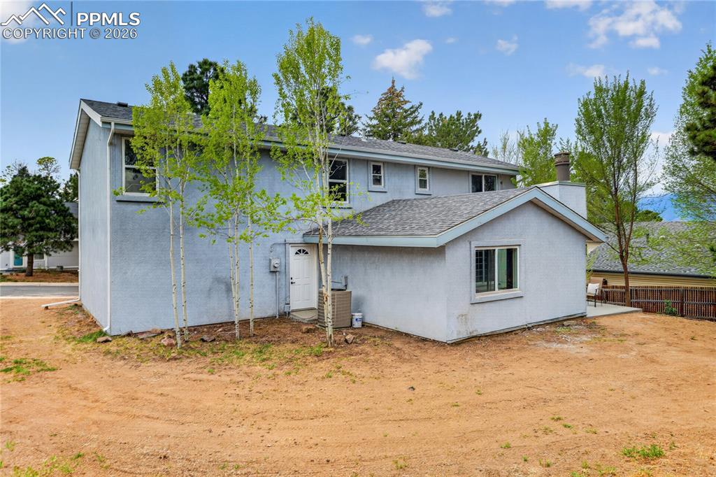 Image 24 of 24: Fresh opportunity for landscaping