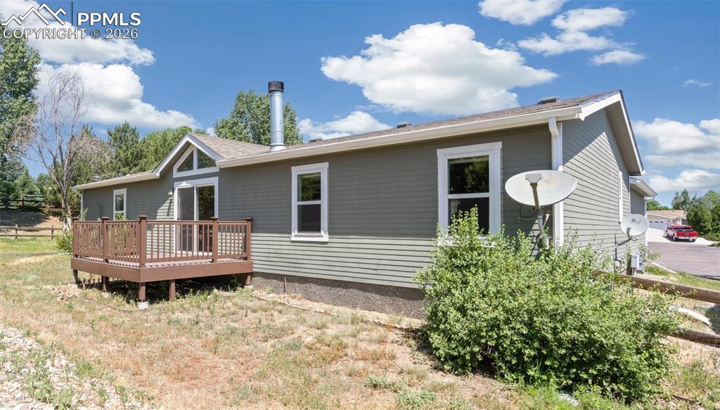 Image 35 of 37: Back of Structure