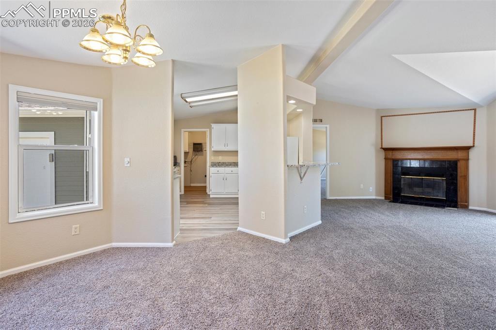 Image 7 of 37: Dining Room