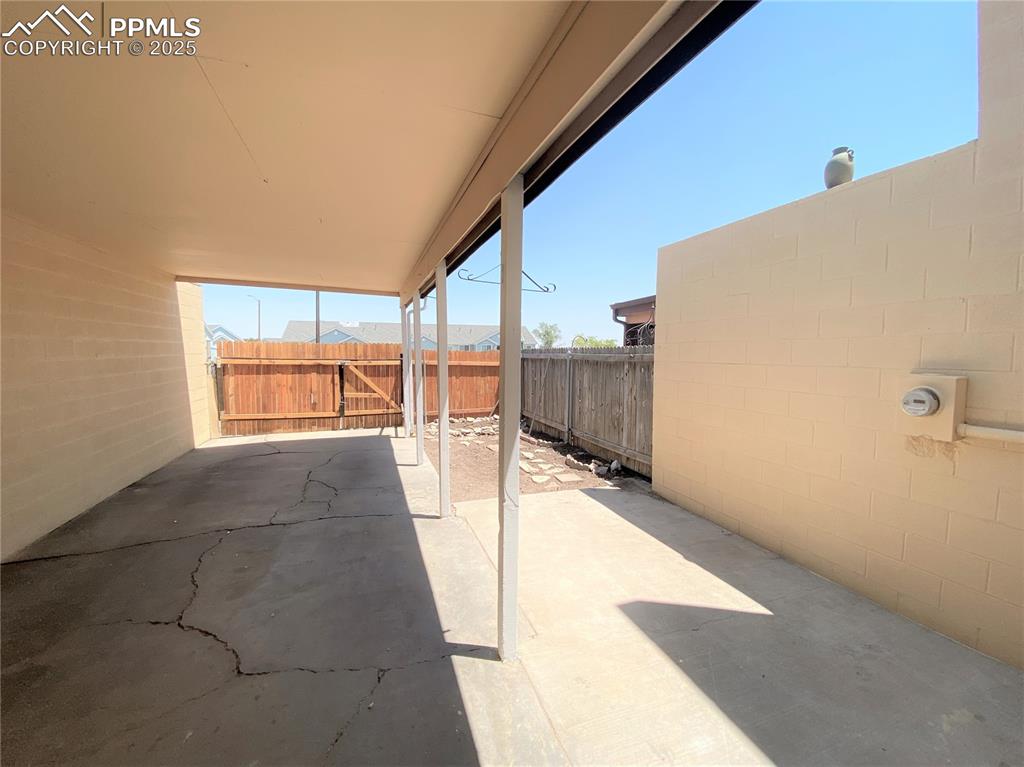 Image 15 of 19: Patio