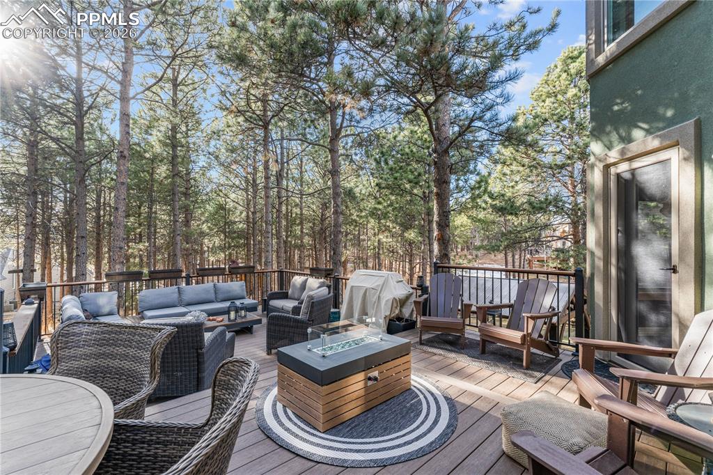 Image 3 of 38: This composite deck is a show stopper.  It is the perfect place to enjoy th