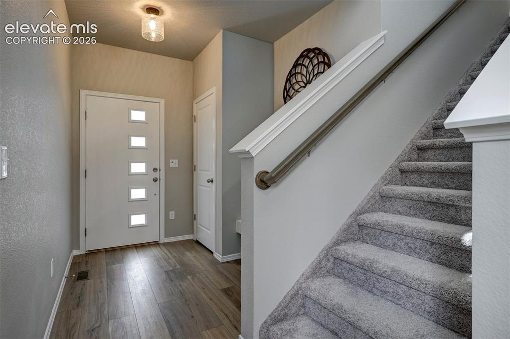 Image 10 of 32: Entrance Foyer