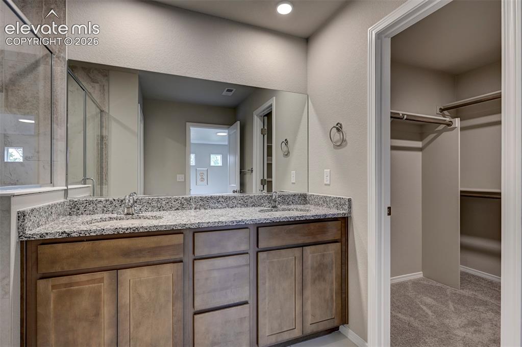 Image 29 of 32: Master Bathroom