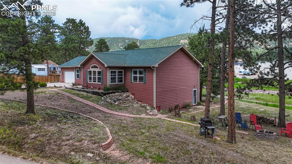 Caption: 3 bedroom 2 bathroom