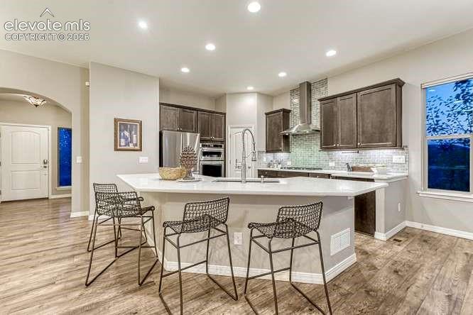 Image 11 of 50: Kitchen