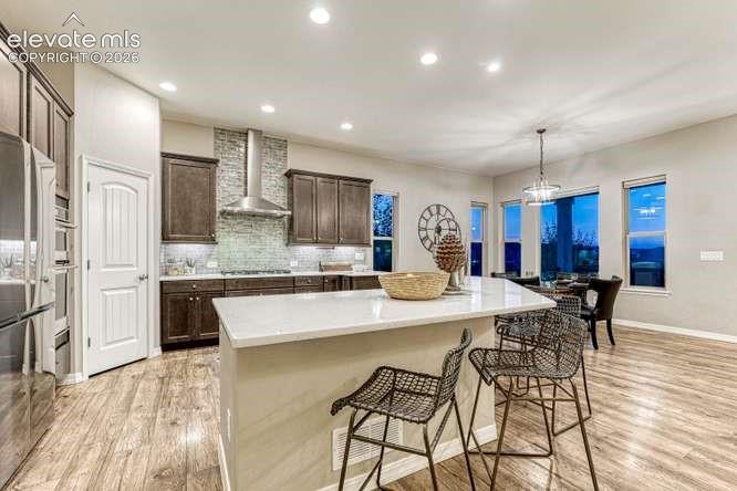 Image 12 of 50: Kitchen