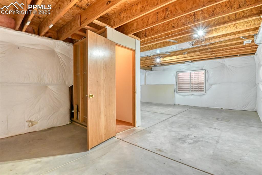 Image 44 of 48: Basement