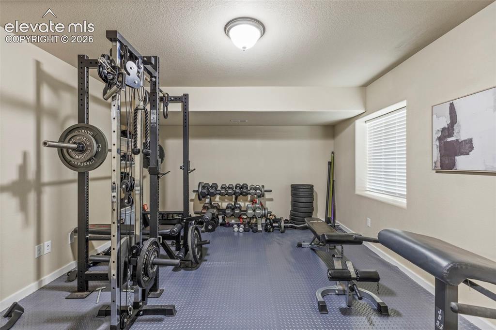 Image 29 of 35: Exercise Room