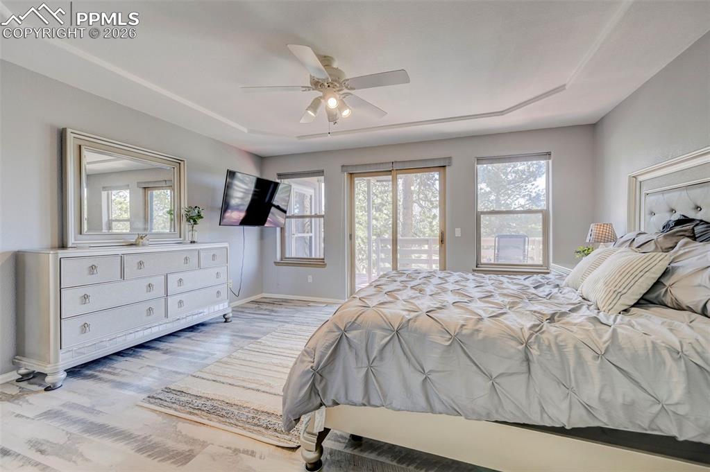 Image 15 of 47: Bedroom