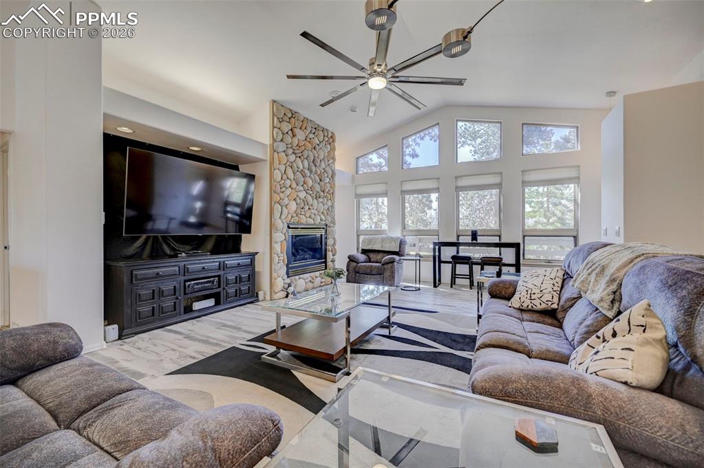 Image 6 of 47: Living Room