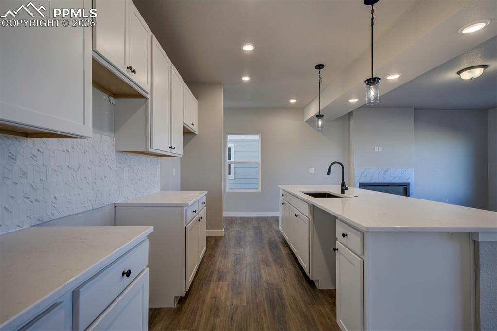 Image 14 of 44: Kitchen