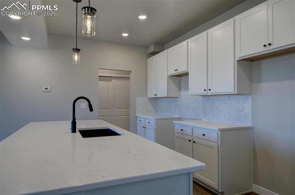 Image 7 of 44: Kitchen