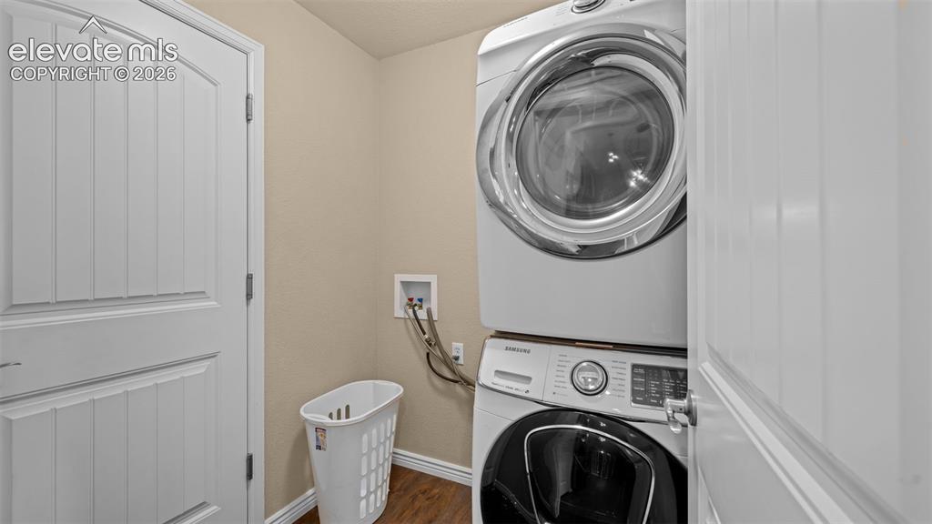 Image 15 of 39: Laundry