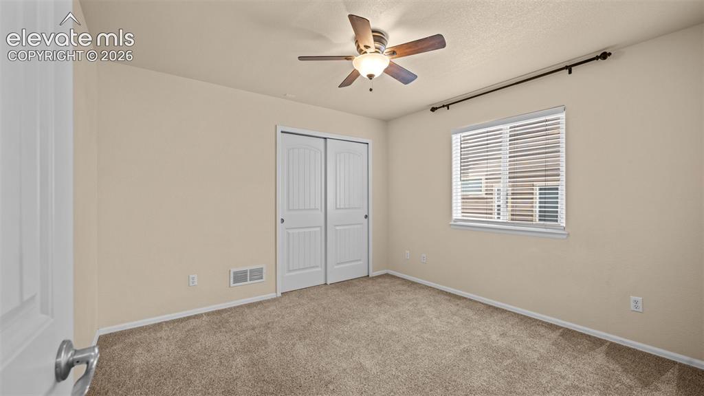 Image 9 of 39: Bedroom