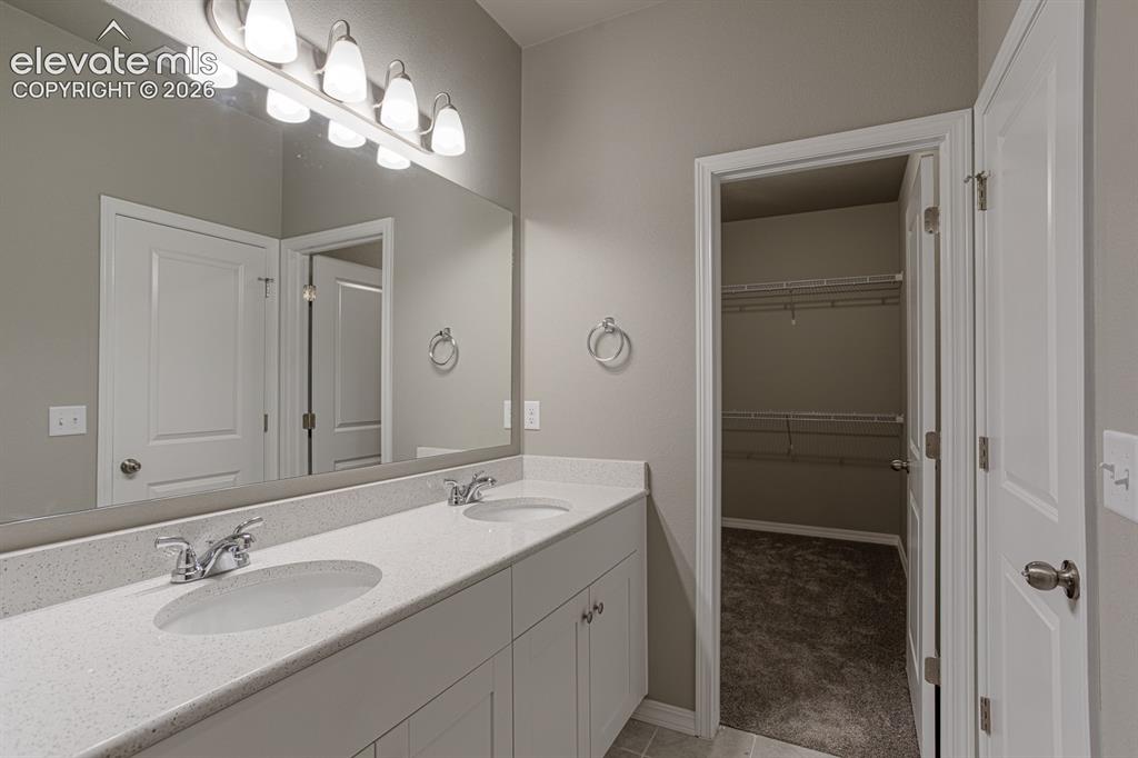 Image 16 of 21: *Photos of previous inventory home of same floor plan. Features and options