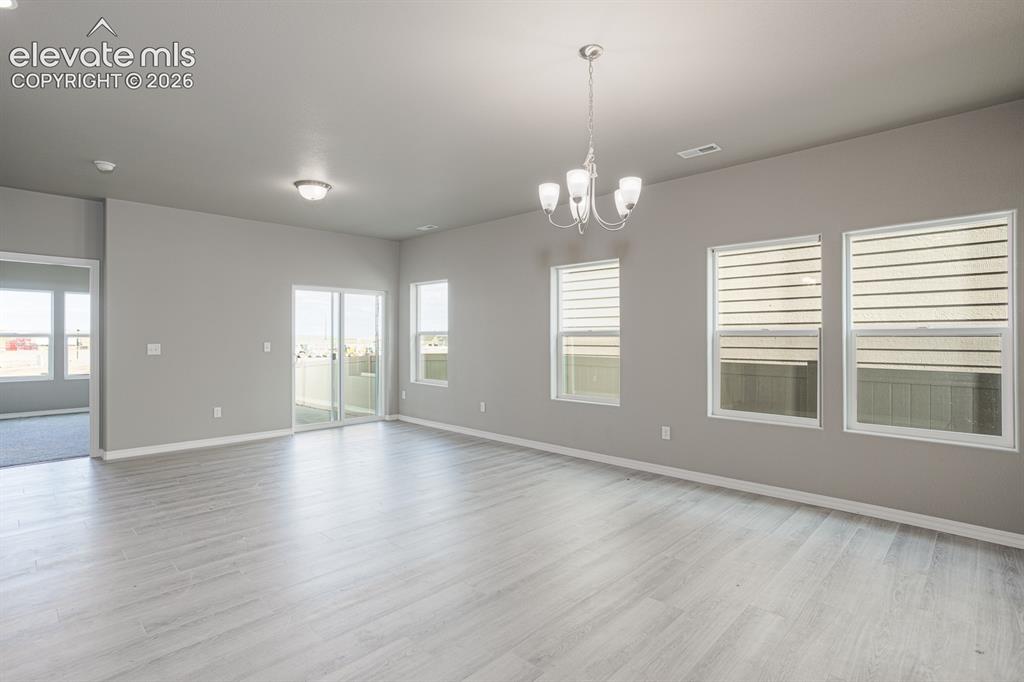 Image 4 of 21: *Photos of previous inventory home of same floor plan. Features and options