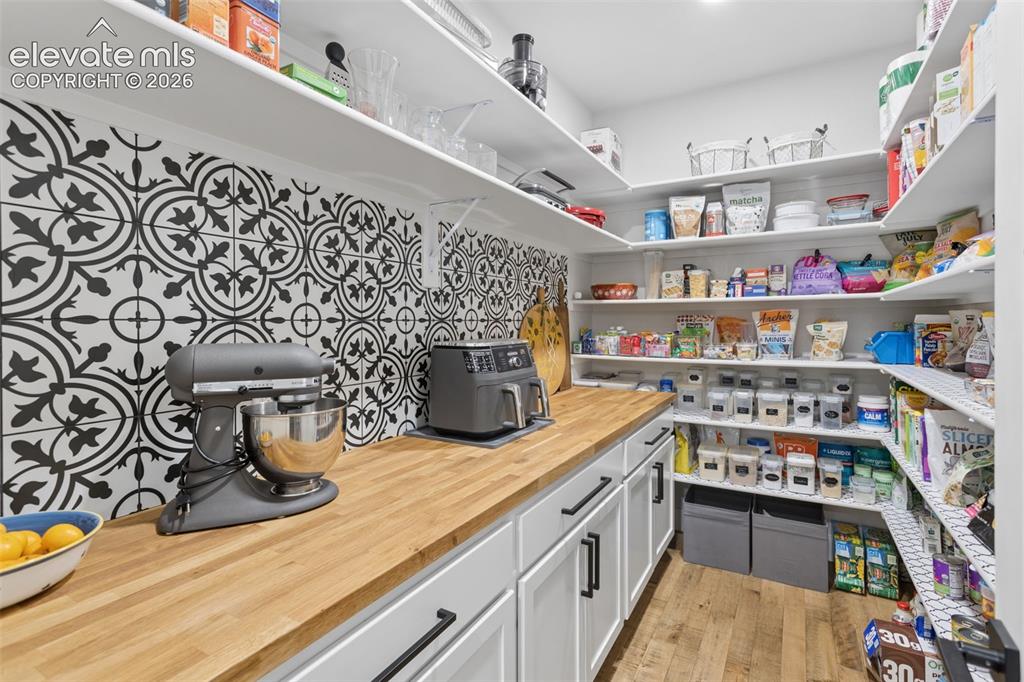 Image 14 of 49: Pantry