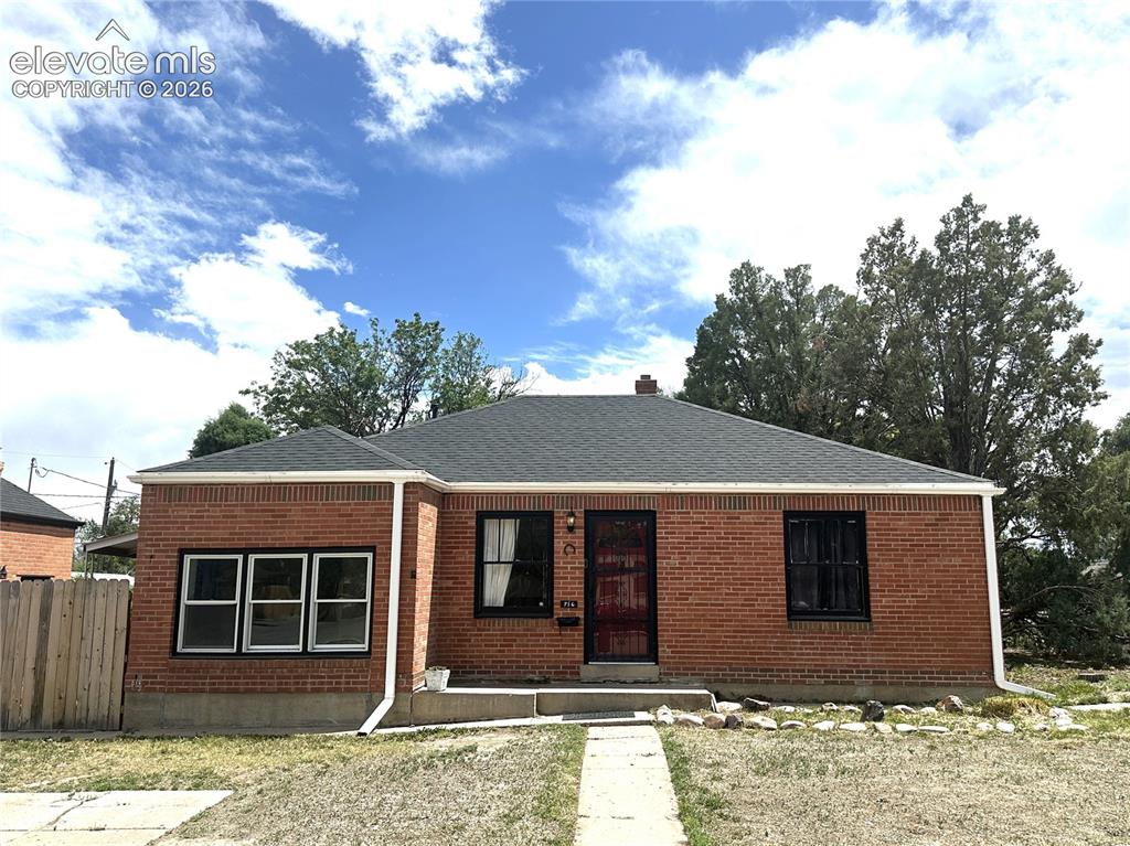 Image 2 of 12: Front of Structure