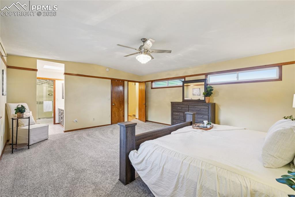 Image 25 of 48: Bedroom