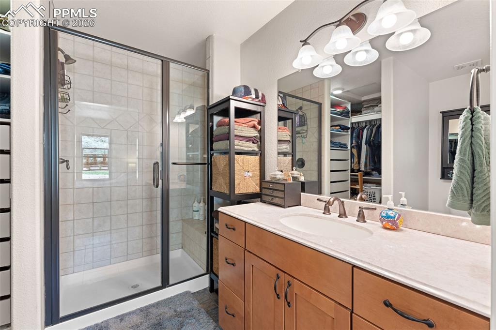 Image 19 of 38: Bathroom in the Owner