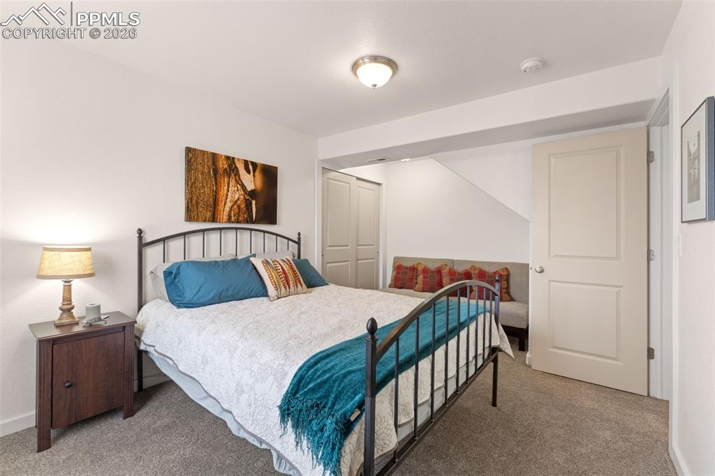 Image 23 of 38: Guest Bedroom