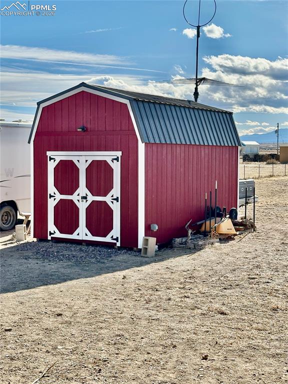 Image 25 of 26: Out Buildings