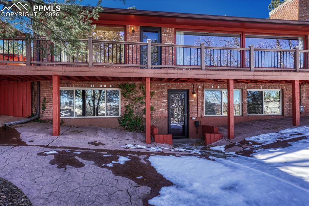 Image 42 of 49: Back of Structure