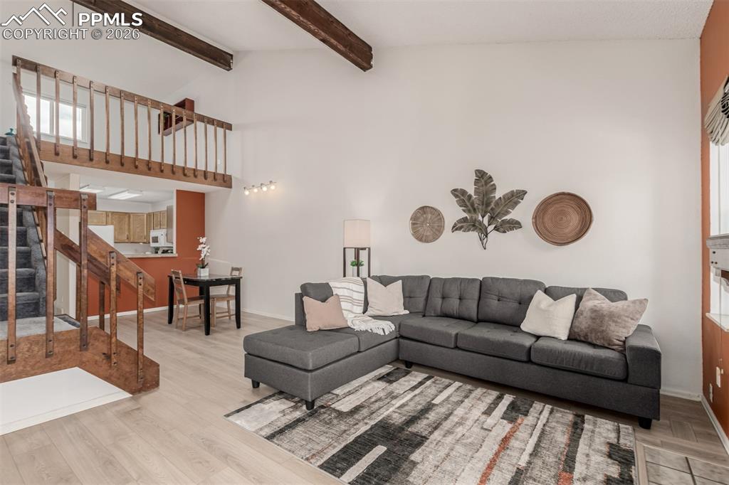 Image 6 of 25: Living Room