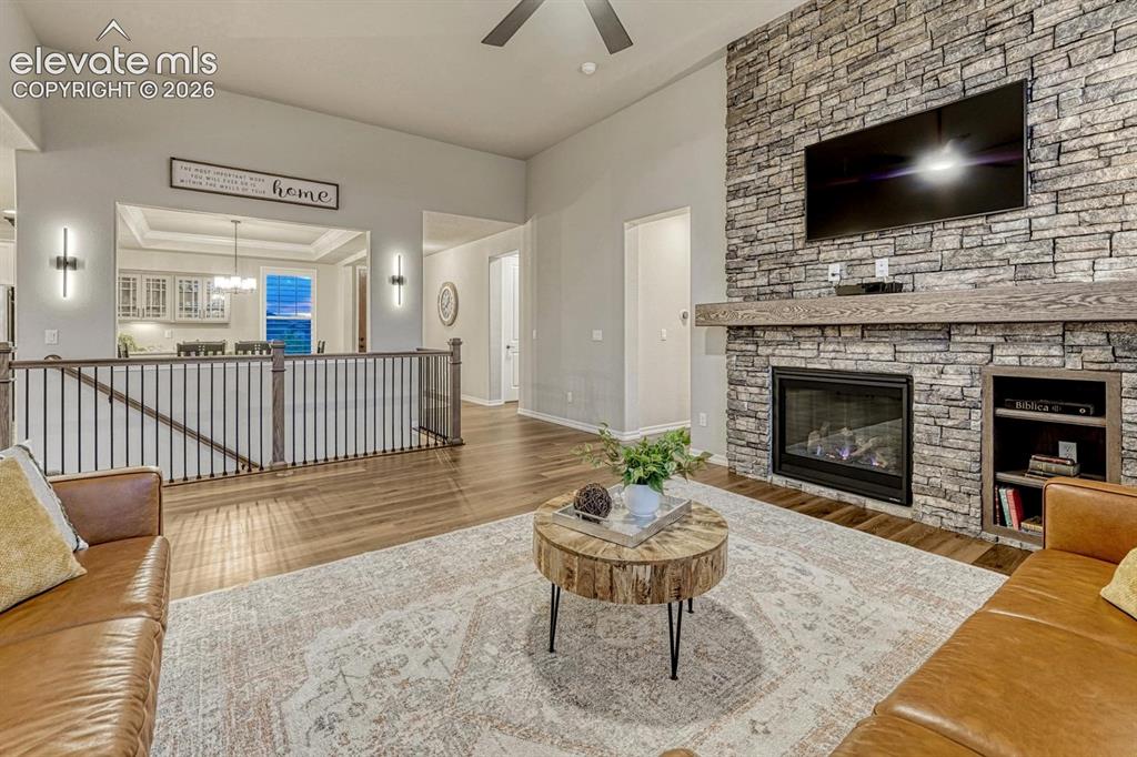 Image 8 of 48: Living Room