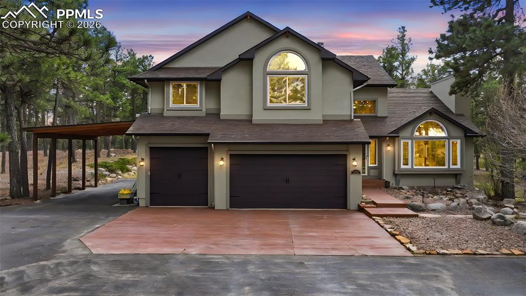 Image 37 of 50: Front of home