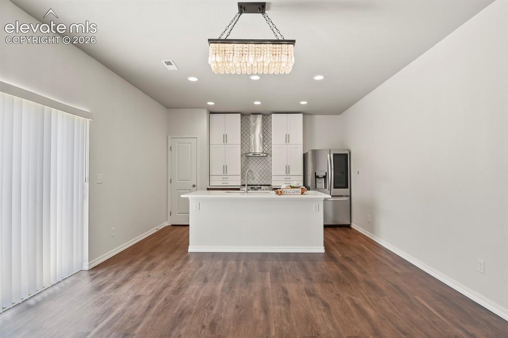 Image 9 of 29: Kitchen