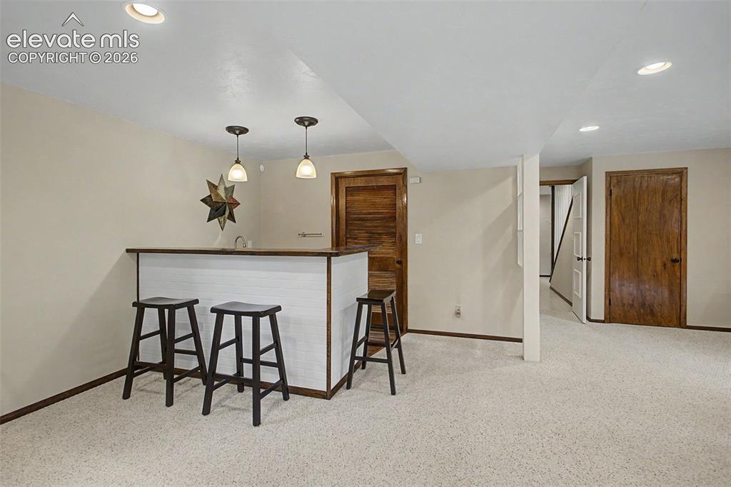 Image 33 of 49: Family Room