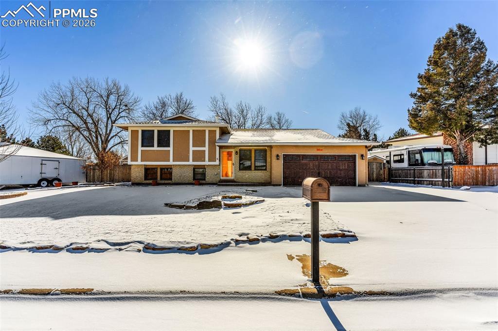 Image 2 of 50: No Description Available