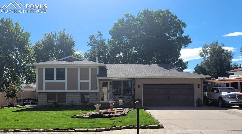 Image 3 of 50: No Description Available