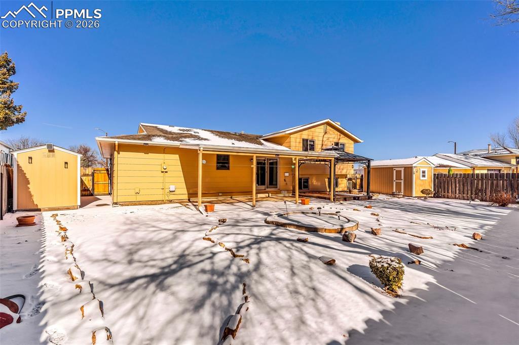 Image 45 of 50: No Description Available