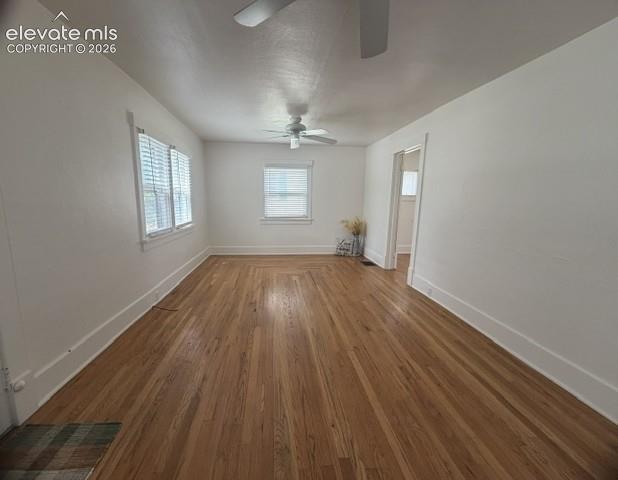 Image 4 of 45: Living Room